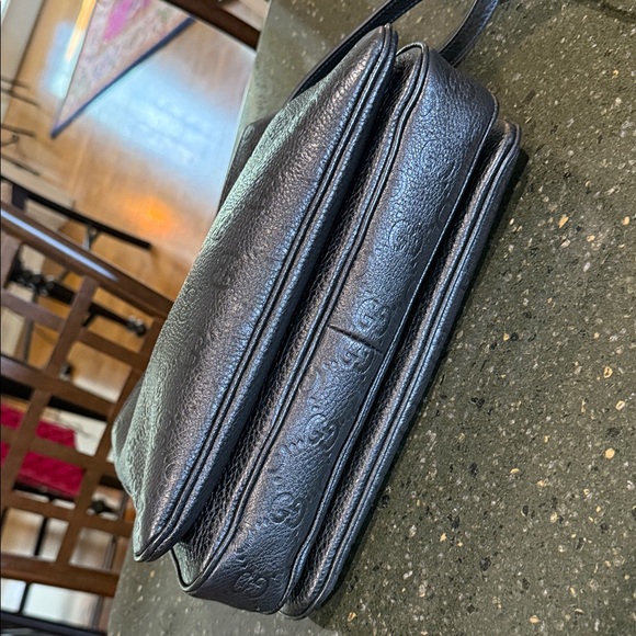 Gucci Black GG Emblem Handbag large shoulder bag - Picture 3 of 11